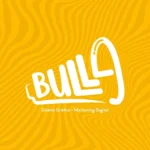 Playful and bold logo with the word "BULL" in large white hand-drawn letters, with the final “L” shaped like a bull’s horn. Below, it says “Diseño Gráfico • Marketing Digital” in smaller white text. Background is bright yellow with wavy line patterns.